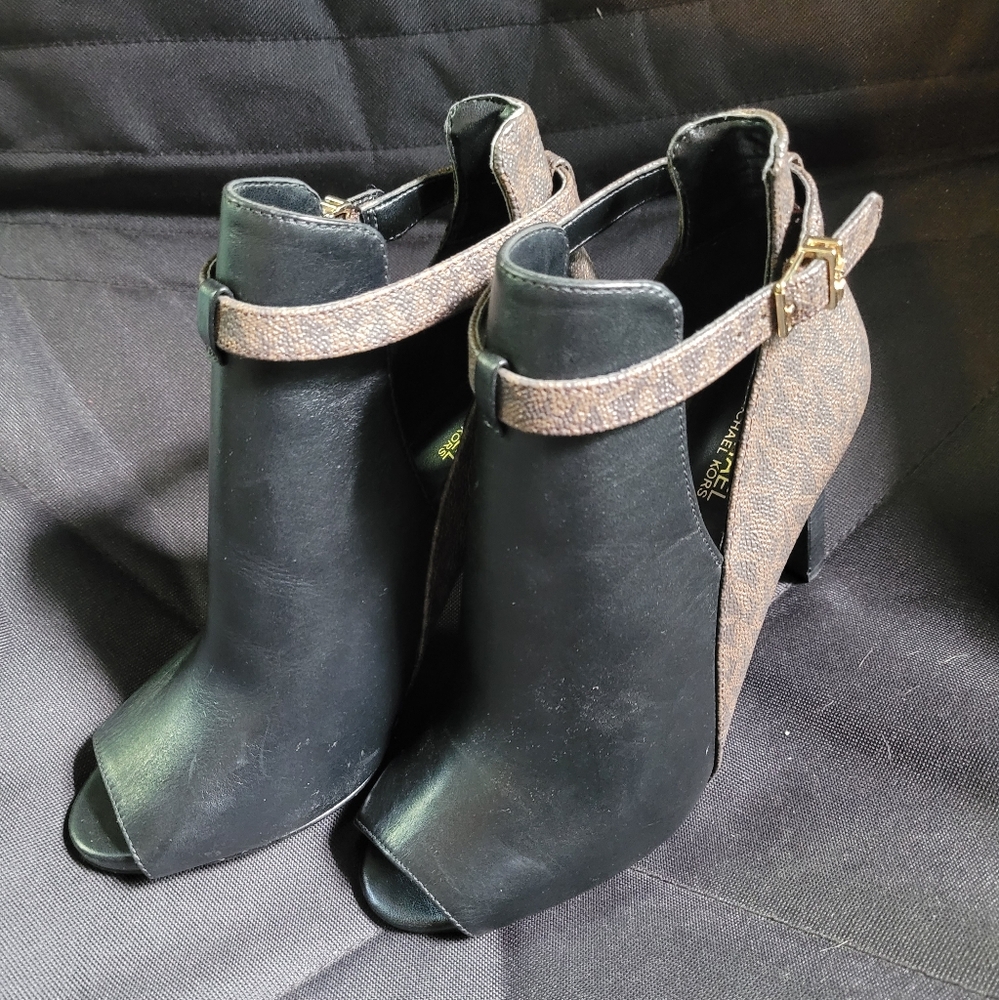 Michael Kors Lawson Stilletos
